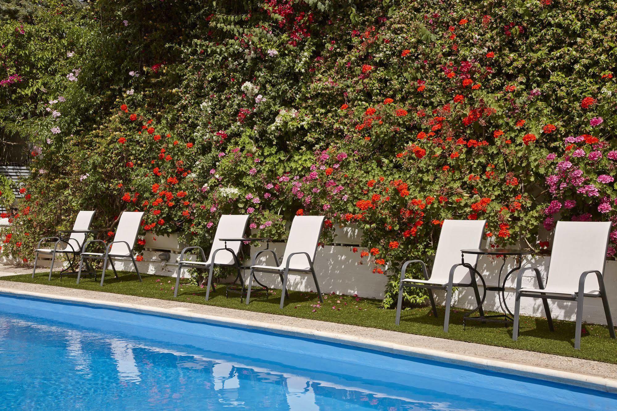 Spetses Retreat Accommodation Ngoại thất bức ảnh