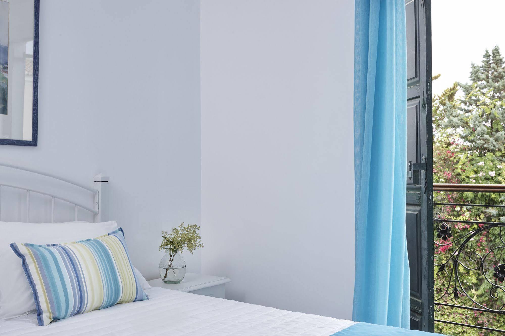 Spetses Retreat Accommodation Ngoại thất bức ảnh