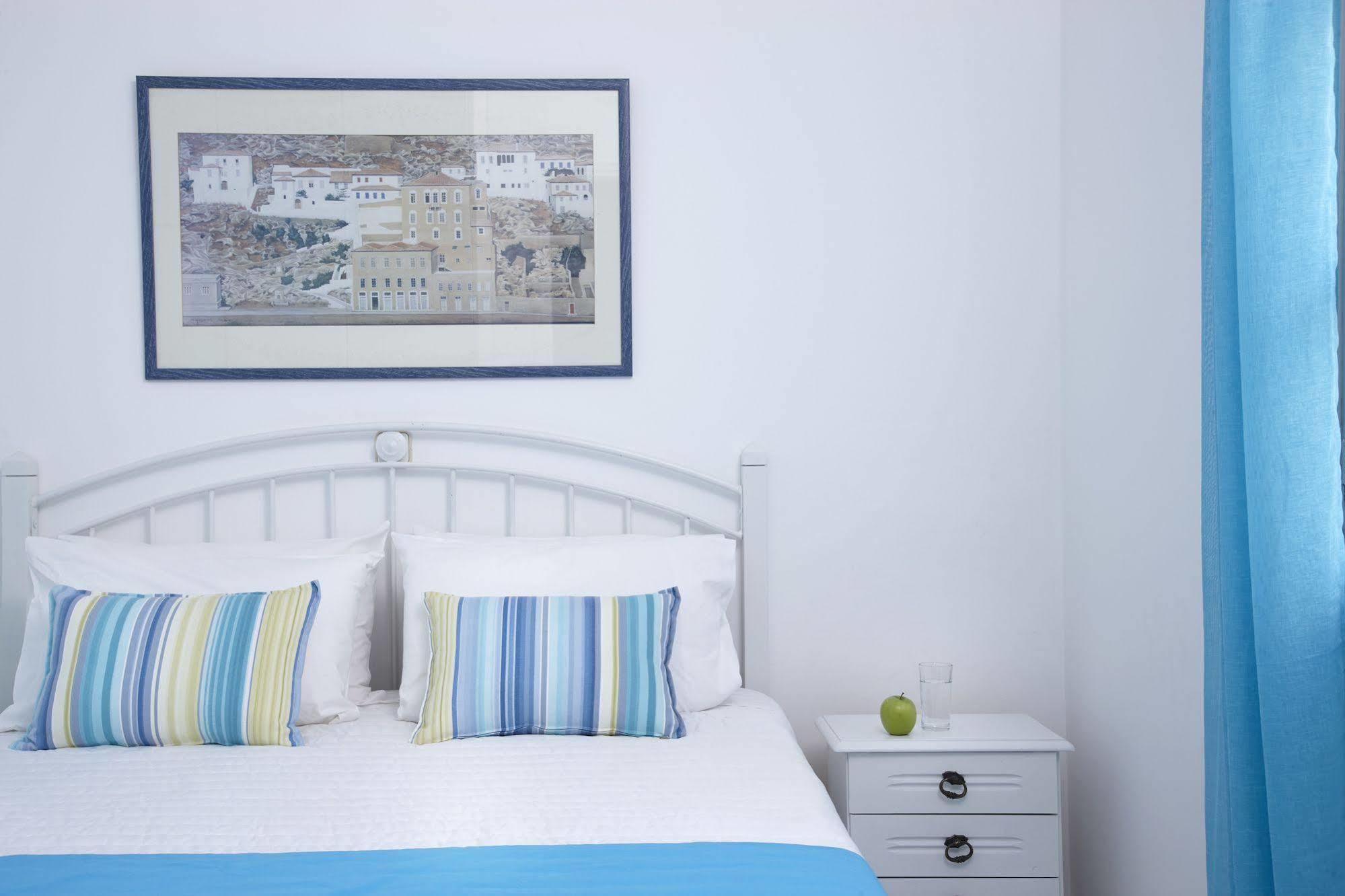 Spetses Retreat Accommodation Ngoại thất bức ảnh