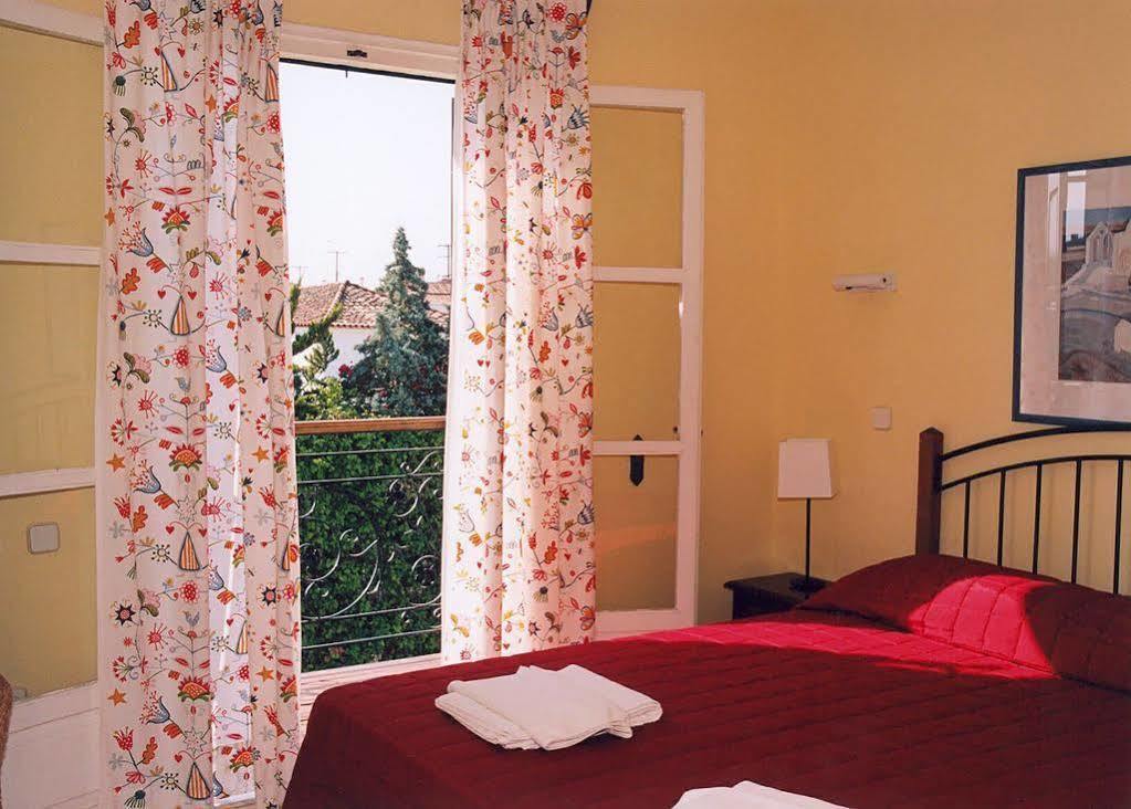 Spetses Retreat Accommodation Ngoại thất bức ảnh