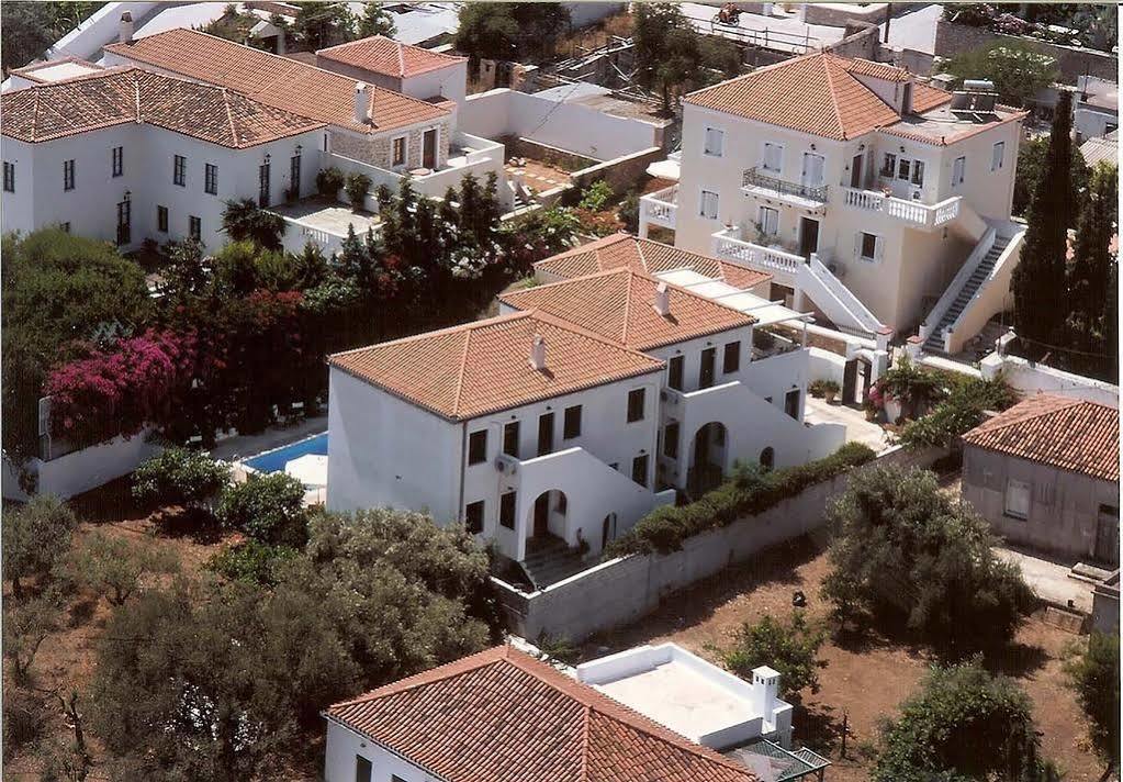 Spetses Retreat Accommodation Ngoại thất bức ảnh